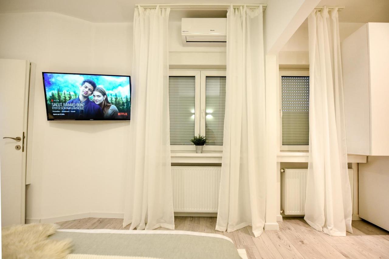 Spacious 1Br In The City Center - Amazing For Extended Stays Bucareste Exterior foto